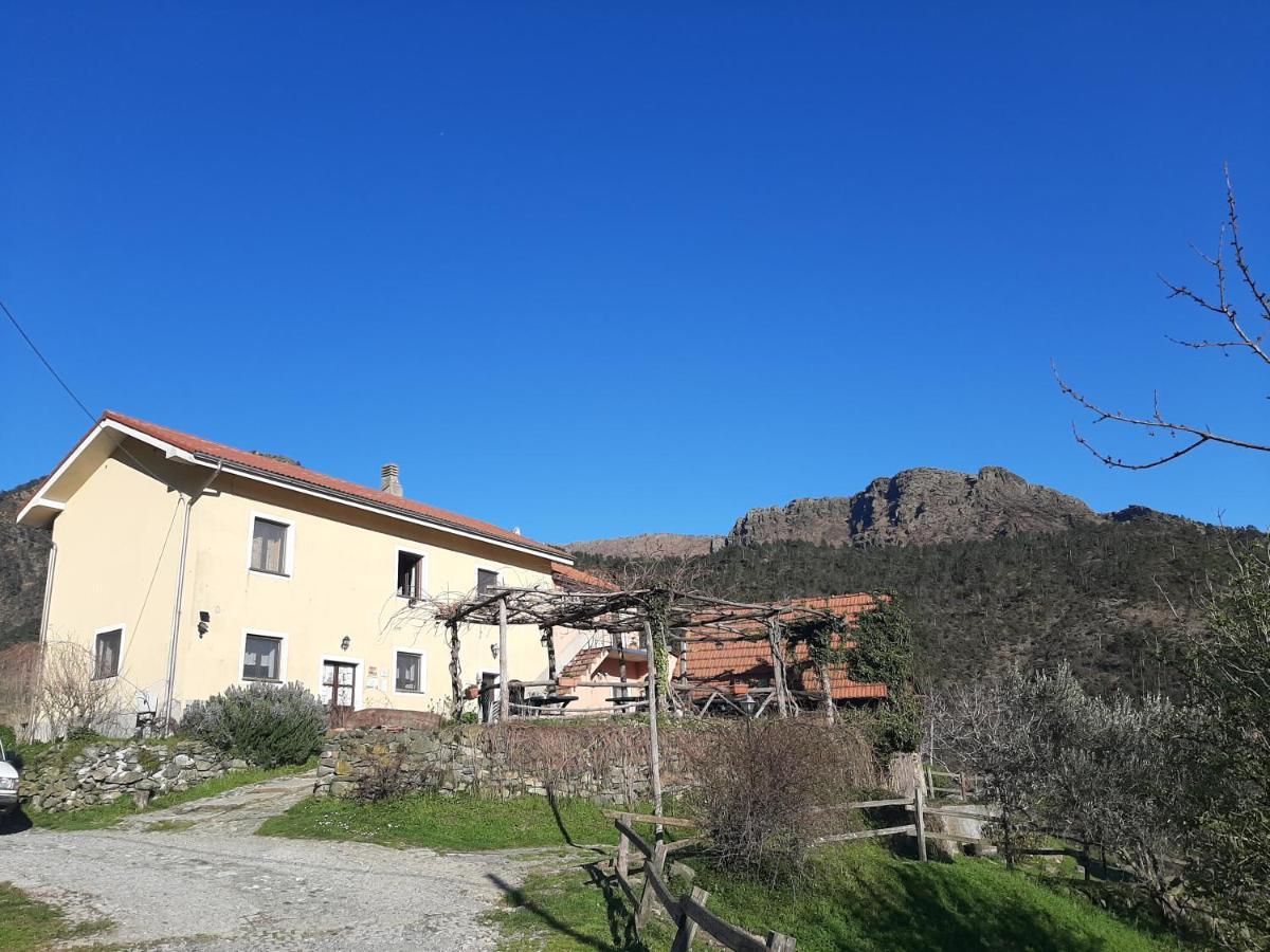 Agriturismo Grilla Villa Mele Luaran gambar