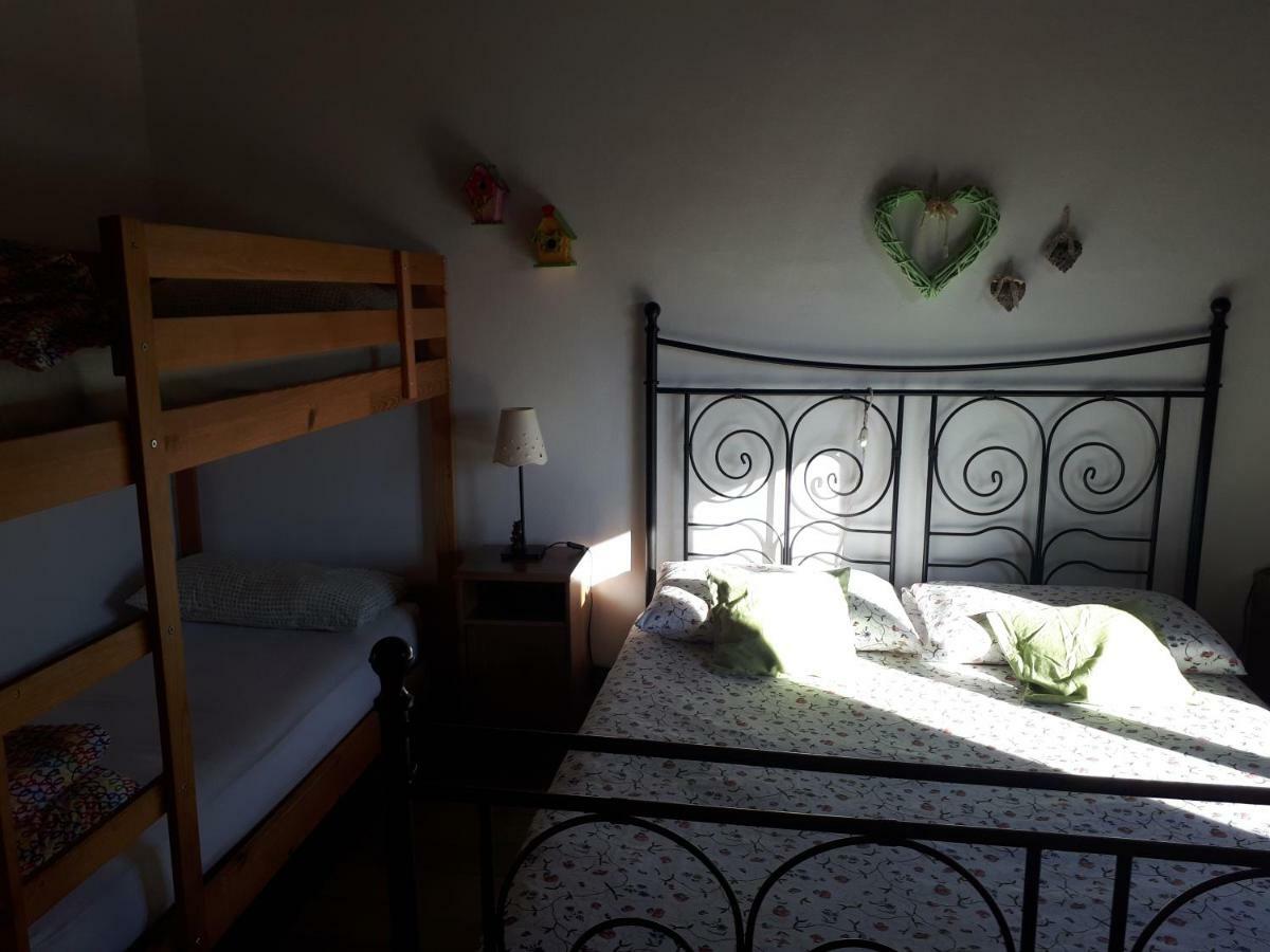Agriturismo Grilla Villa Mele Luaran gambar